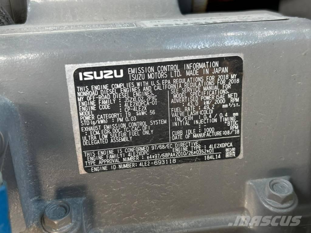 Kobelco SK 75 SR-3E Vidutinės galios ekskavatoriai 7-12 t