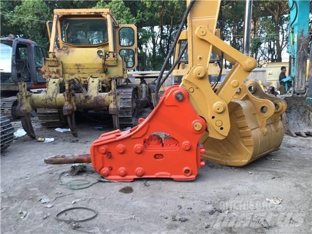 CAT 325 C Vikšriniai ekskavatoriai