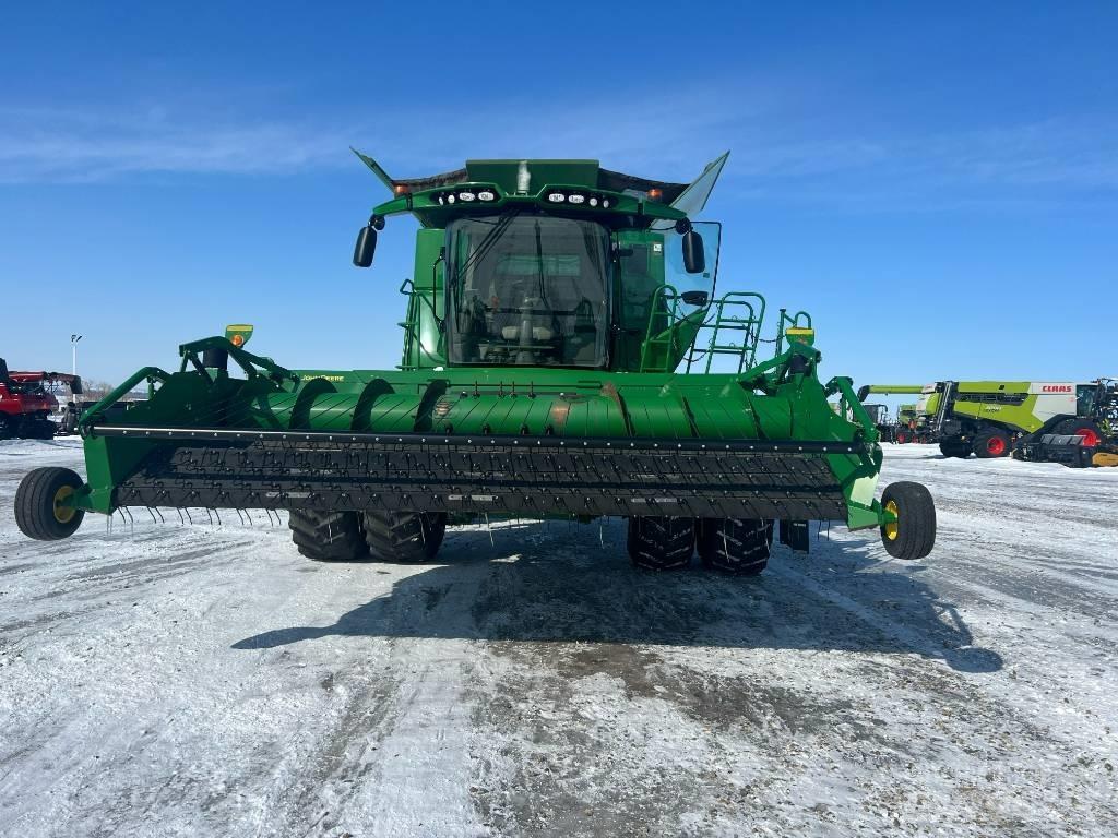John Deere S780 Derliaus nuėmimo kombainai