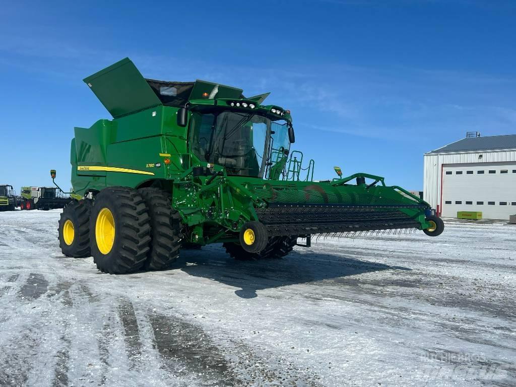 John Deere S780 Derliaus nuėmimo kombainai