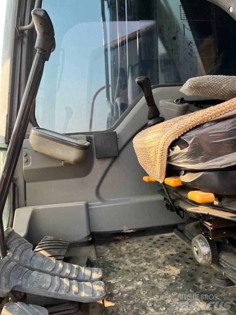 Volvo 290 Vikšriniai ekskavatoriai