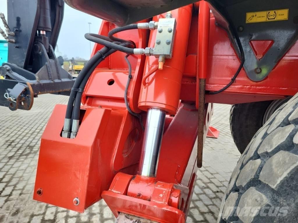 Manitou MRT3050 Teleskopiniai krautuvai