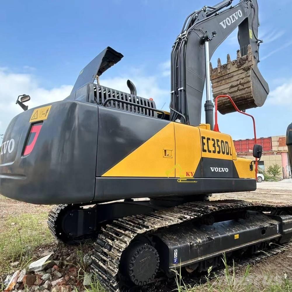 Volvo 350 Vikšriniai ekskavatoriai