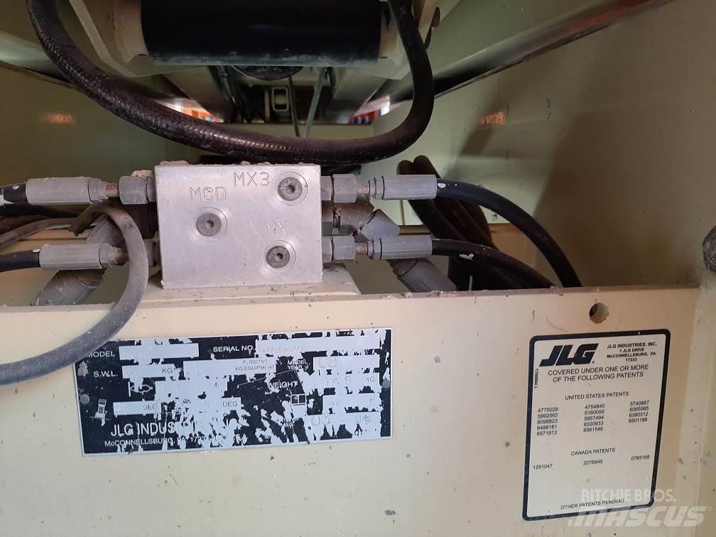 JLG 3394RT Žirkliniai keltuvai