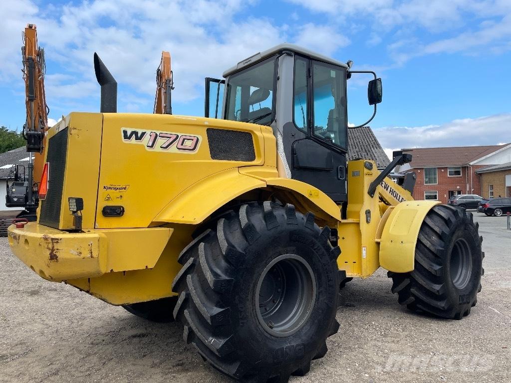 New Holland W 170 Naudoti ratiniai krautuvai