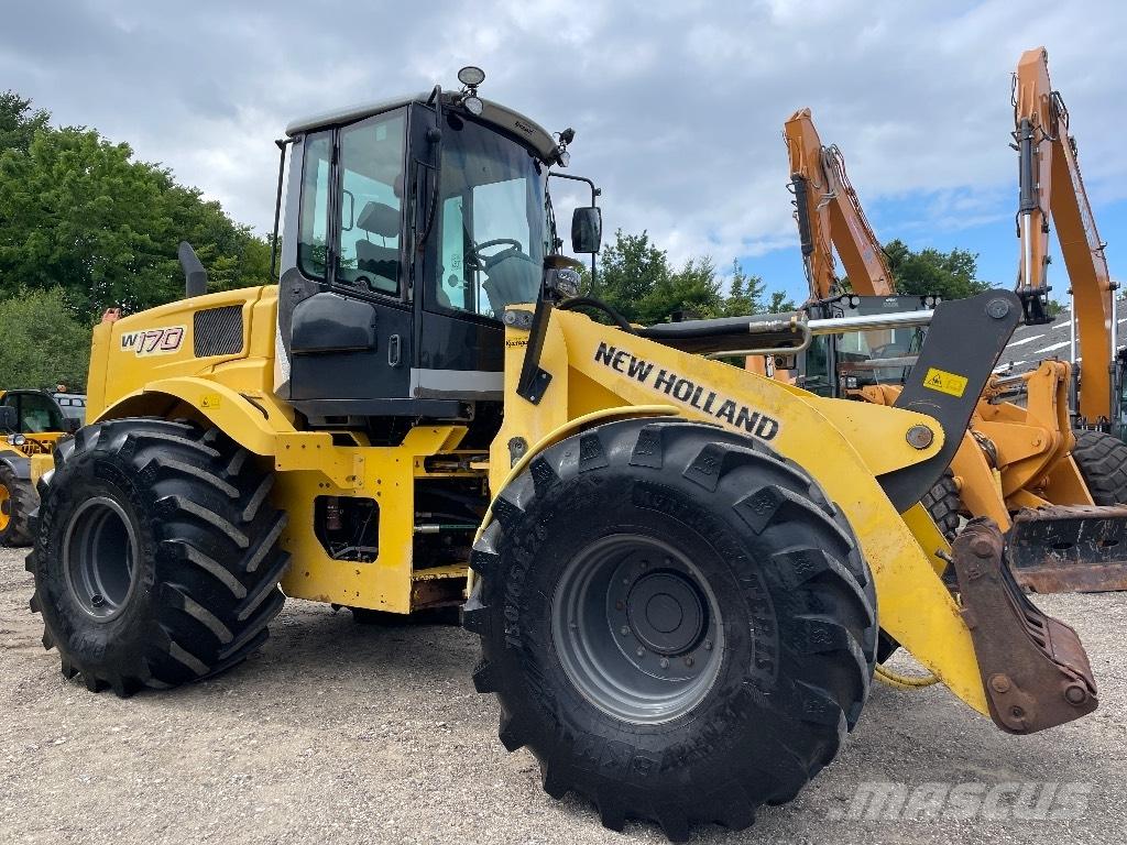 New Holland W 170 Naudoti ratiniai krautuvai
