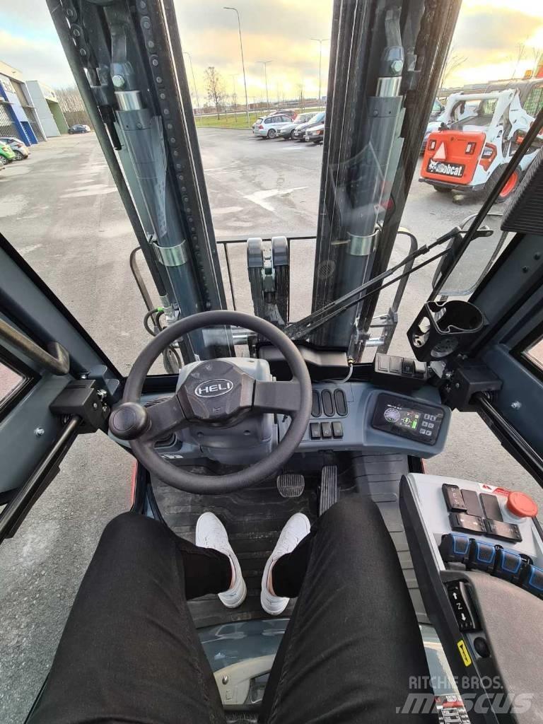 Heli CPD35-GB2LI-M Elektriniai šakiniai krautuvai