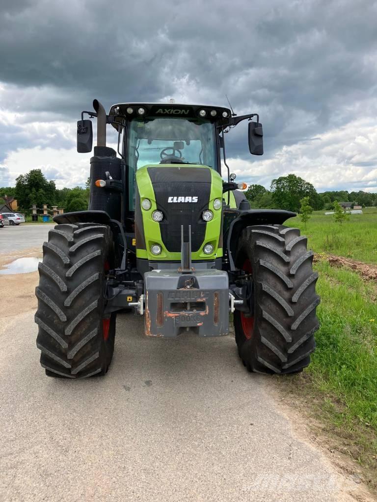 CLAAS Axion 920 Traktoriai