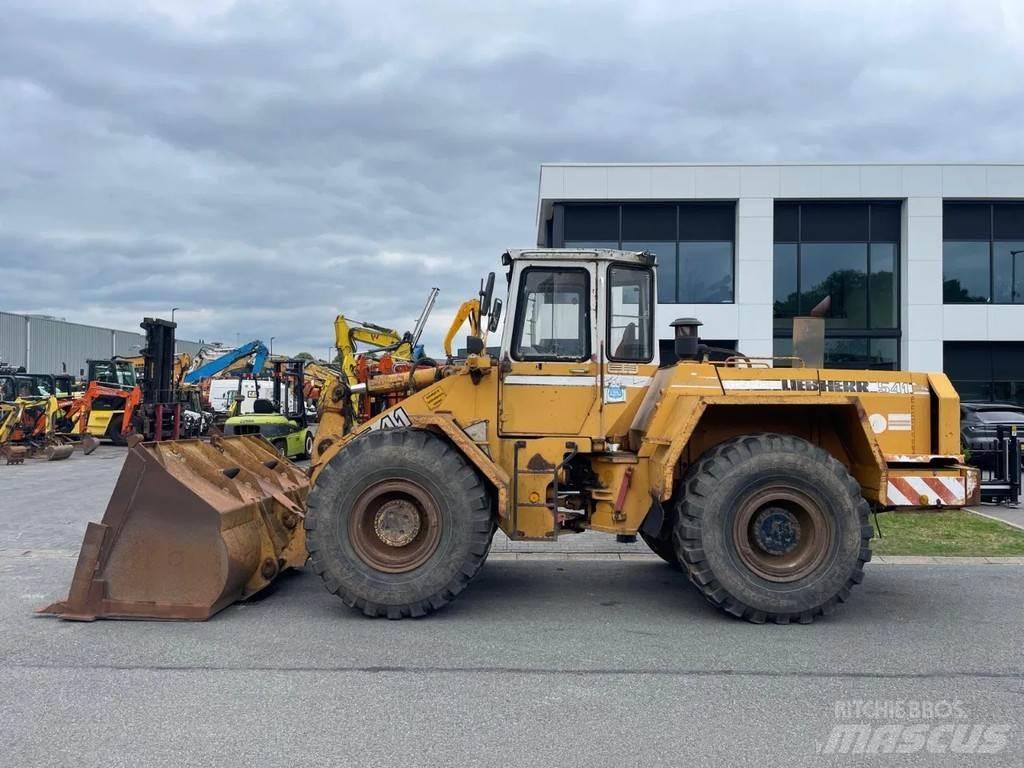 Liebherr L541 Naudoti ratiniai krautuvai