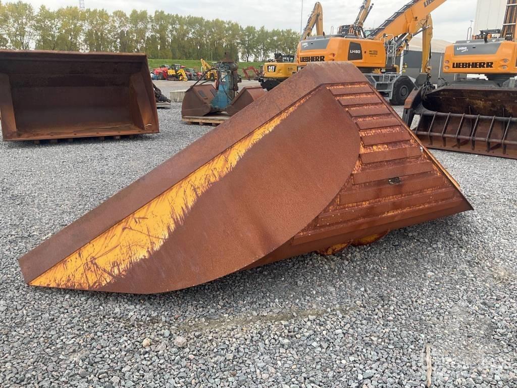 CAT Trapezoid BUCKET Griebtuvai