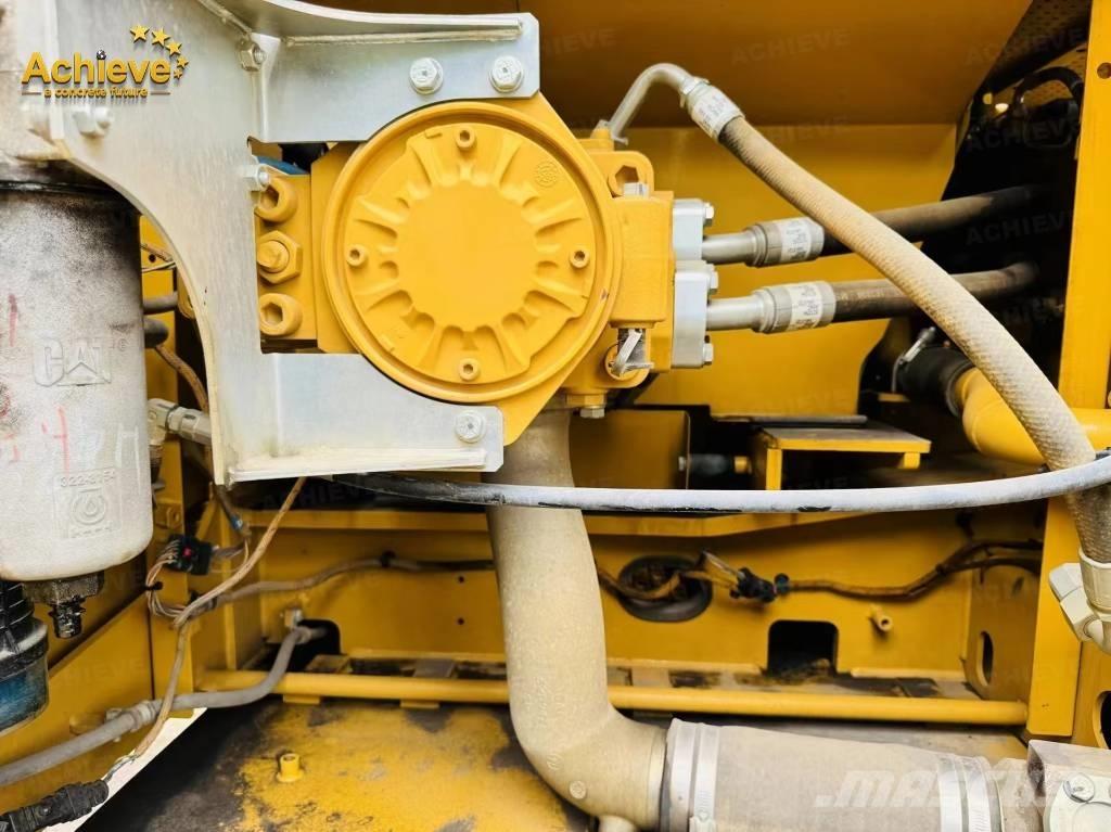 CAT 326GC Vikšriniai ekskavatoriai