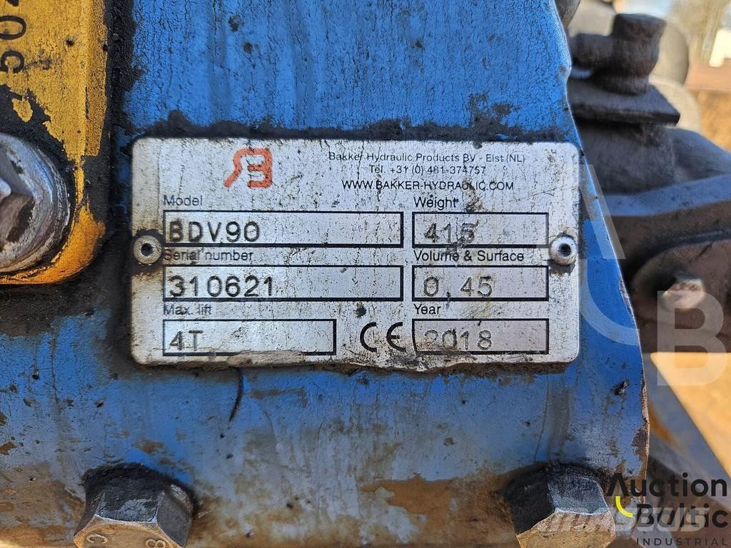 Ginaf X 3335 S Savivarčių priekabų vilkikai