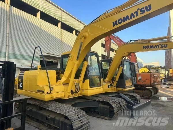 Komatsu PC130 Vikšriniai ekskavatoriai