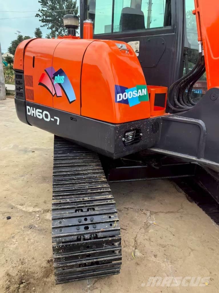Doosan DH 60 Mini ekskavatoriai < 7 t