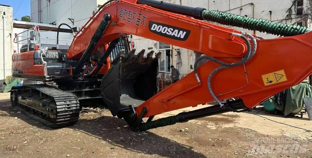 Doosan DX340 Vikšriniai ekskavatoriai