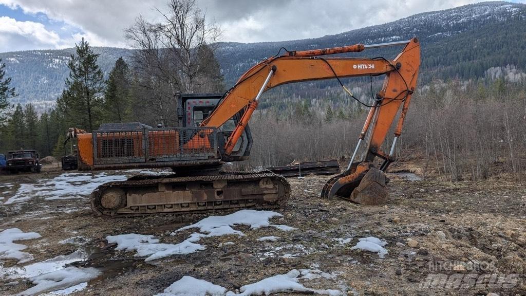 Hitachi EX 200 Vikšriniai ekskavatoriai