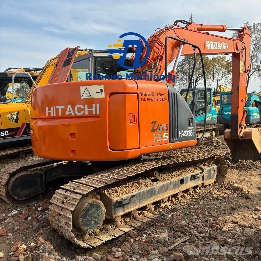 Hitachi ZX 135 US Vikšriniai ekskavatoriai
