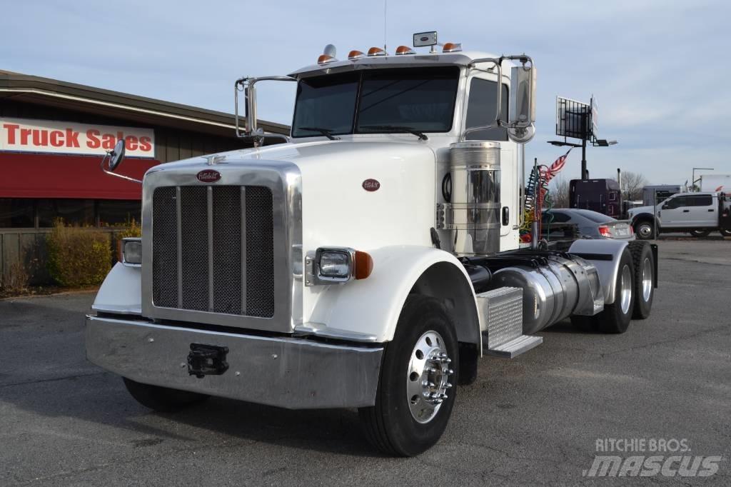 Peterbilt 367 Naudoti vilkikai