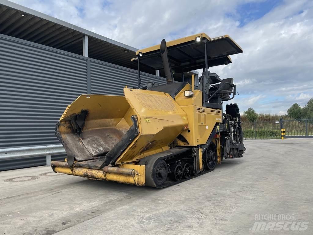 CAT AP555F Asfalto klotuvai