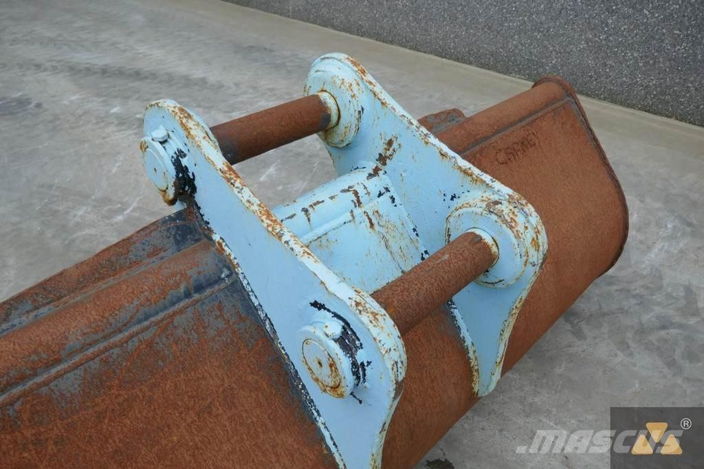 Strickland Bucket Kaušai