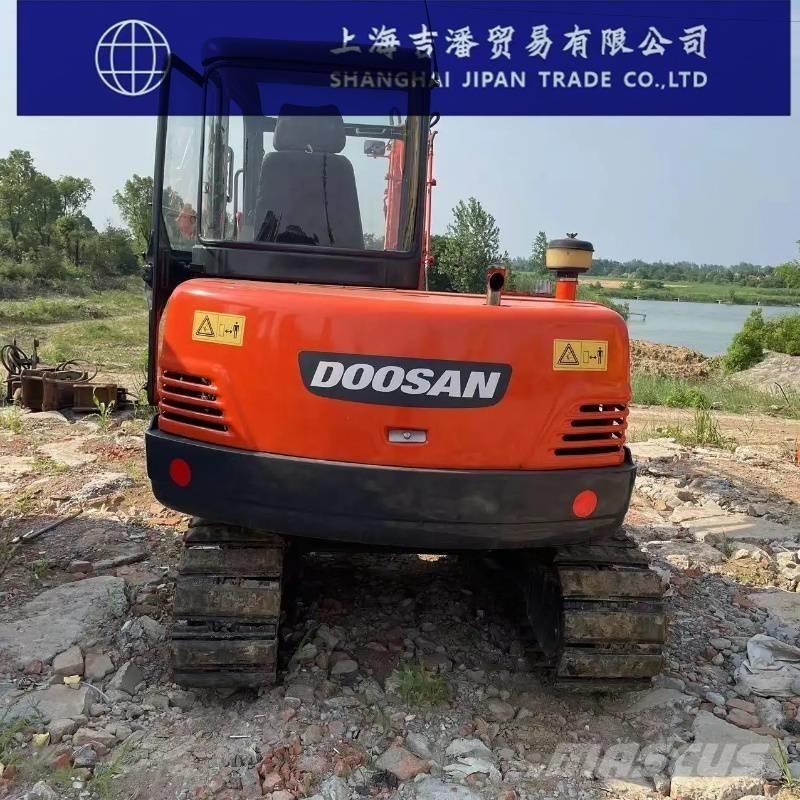 Doosan DH 55 Mini ekskavatoriai < 7 t