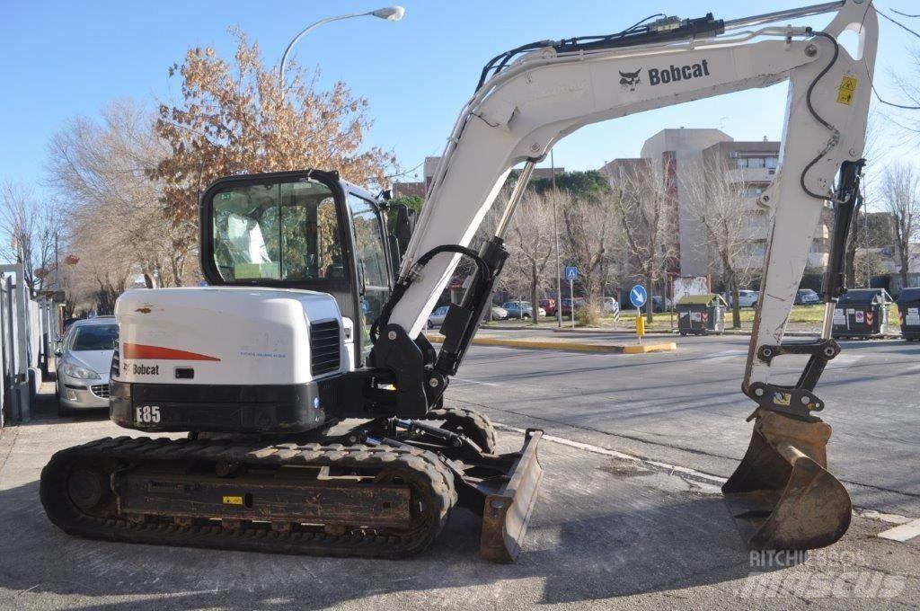 Bobcat E 85 Vidutinės galios ekskavatoriai 7-12 t