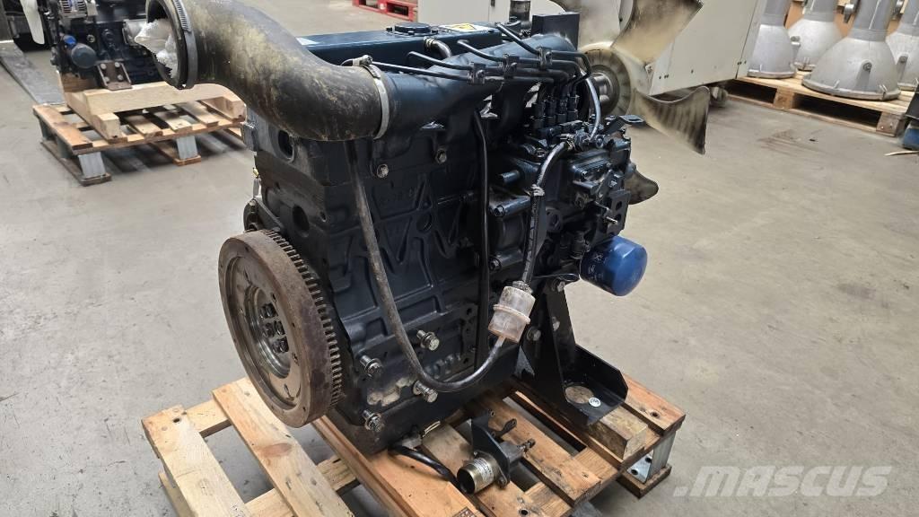 Kubota V 2203 Varikliai