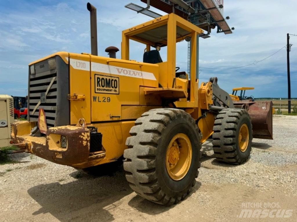 Volvo L 70 D Naudoti ratiniai krautuvai