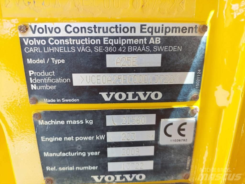 Volvo A 25 E Karjeriniai savivarčiai