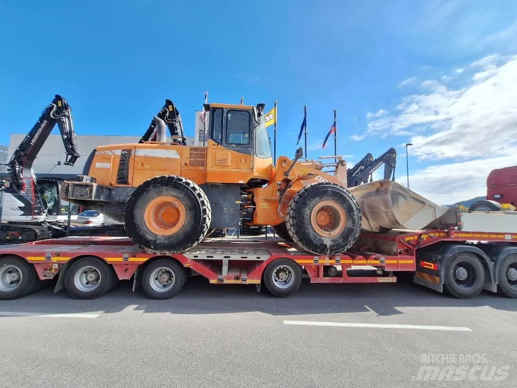 Doosan DL 300 Naudoti ratiniai krautuvai