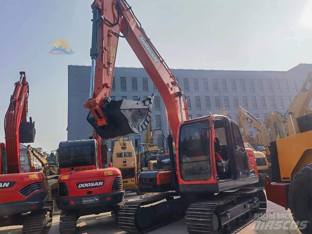 Doosan DX 140 LC Vikšriniai ekskavatoriai