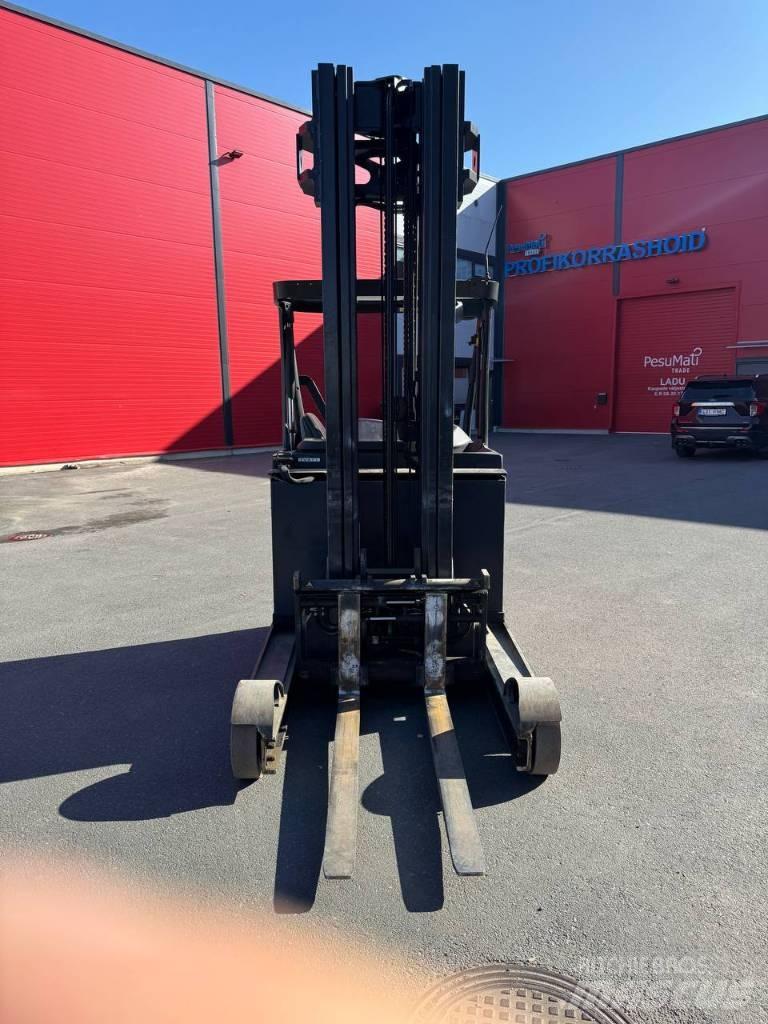 Linde R 25 Šakiniai krautuvai su prailgintu keltuvu