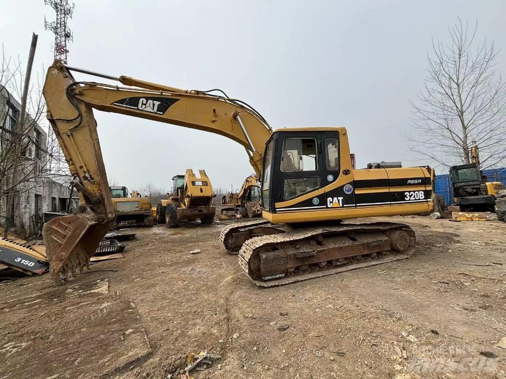 CAT 320 B L Vikšriniai ekskavatoriai