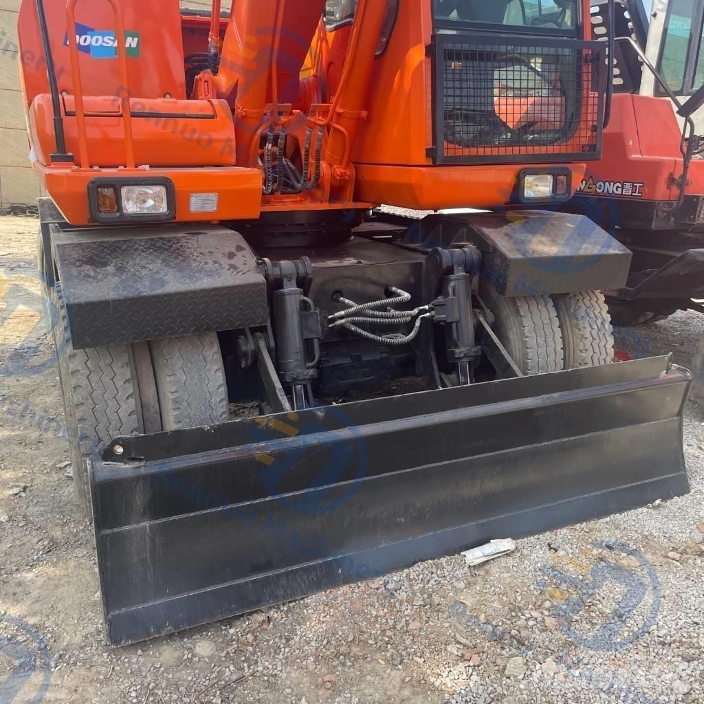 Doosan DH150W-7 Ratiniai ekskavatoriai