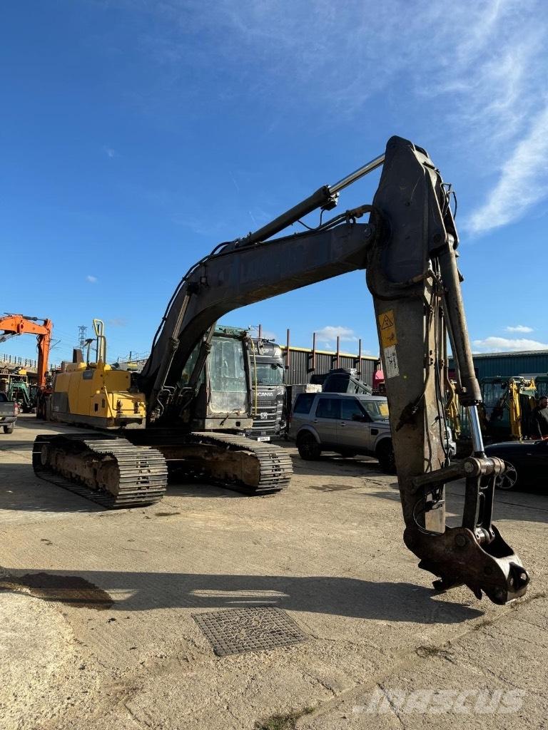 Volvo EC 220 DL Vikšriniai ekskavatoriai