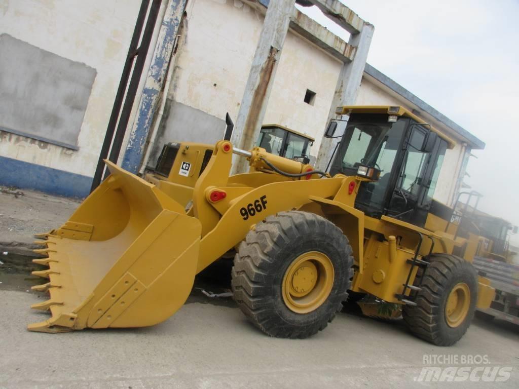 CAT 966 F Naudoti ratiniai krautuvai