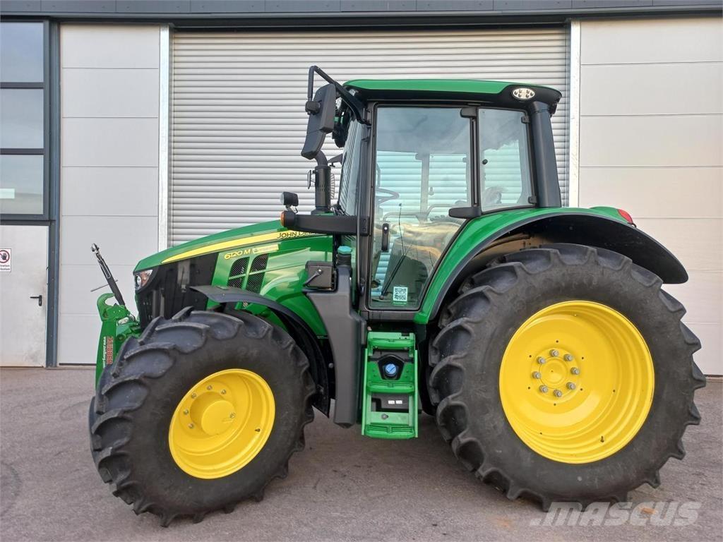 John Deere 6120M Traktoriai