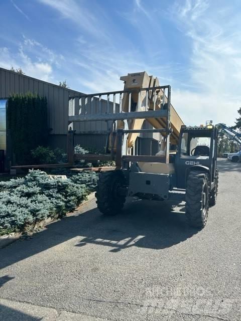 GEHL RS 6-42 Visureigiai krautuvai