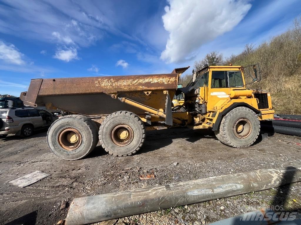 Volvo A25c Karjeriniai savivarčiai