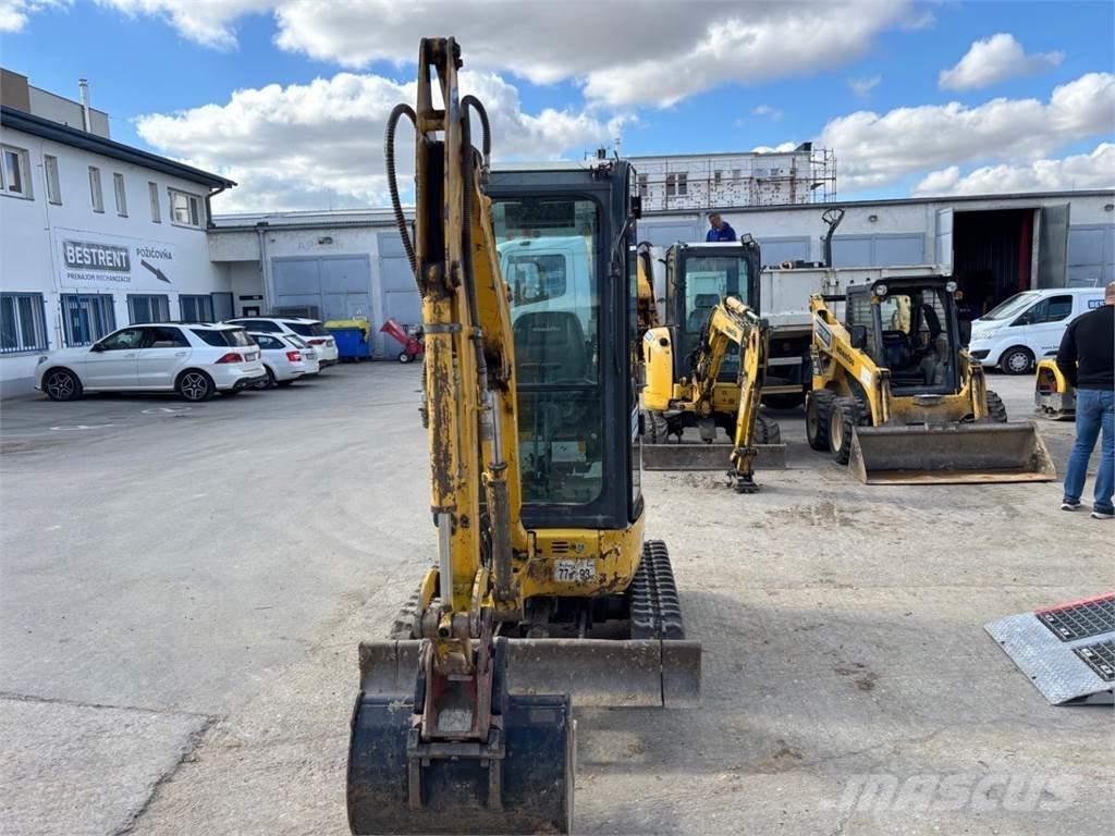 Komatsu PC18MR-3 Statyba - Kita