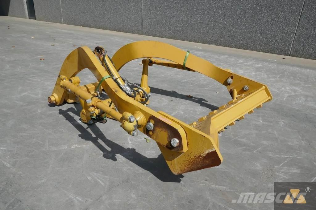 CAT 140M Scarifier Kiti naudoti statybos komponentai