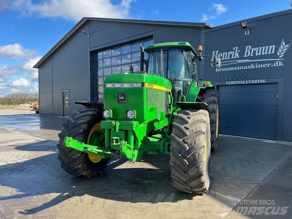 John Deere 4755 Traktoriai
