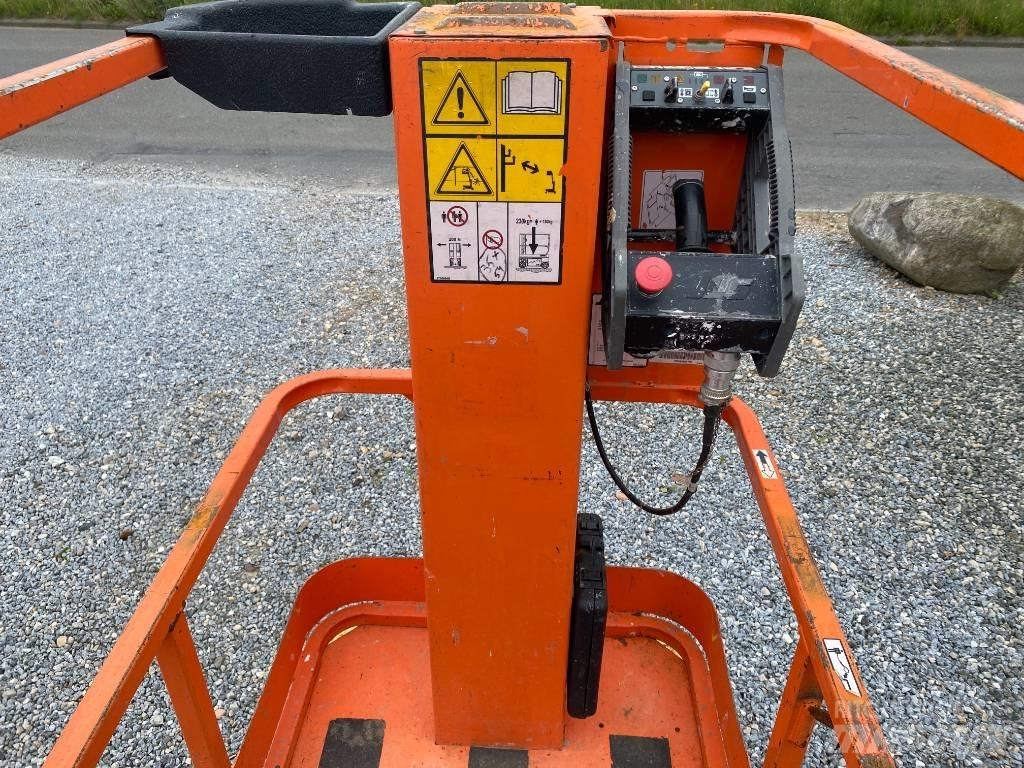 JLG 1230 ES Vertikalūs stiebiniai keltuvai
