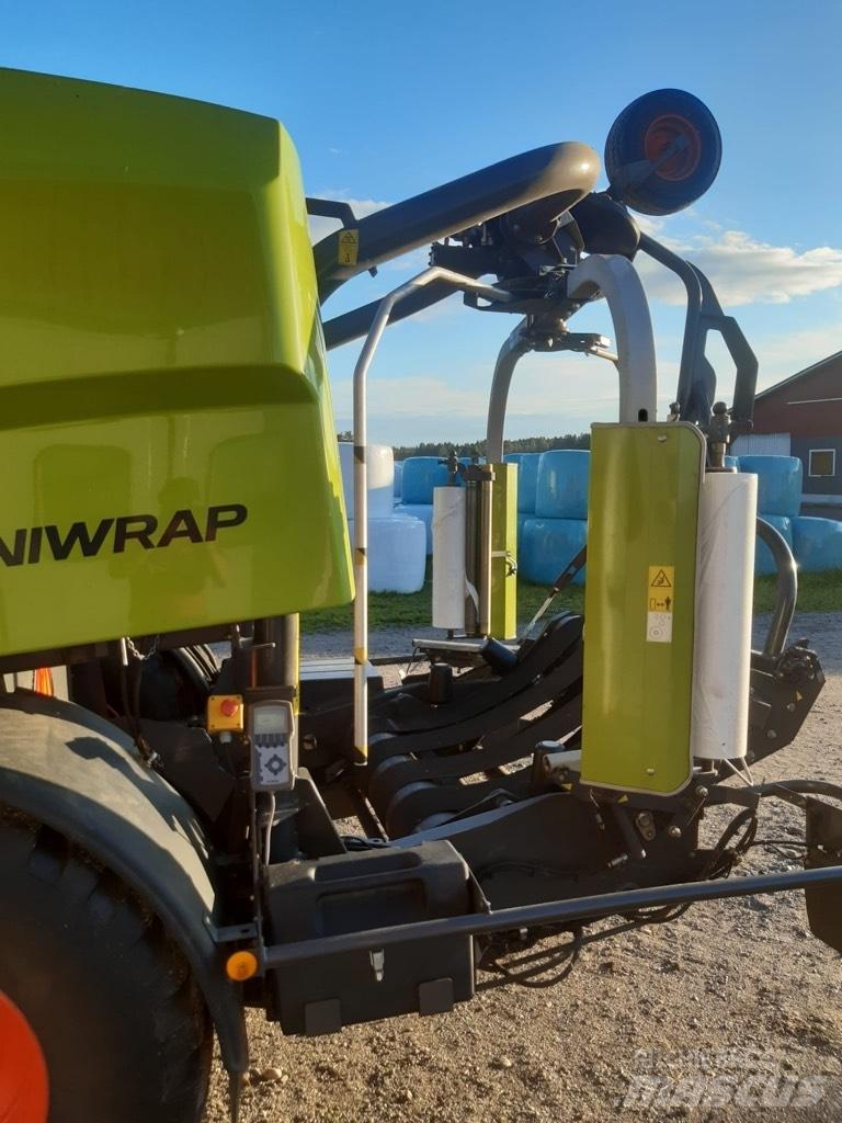 CLAAS 455 Ritinių presai