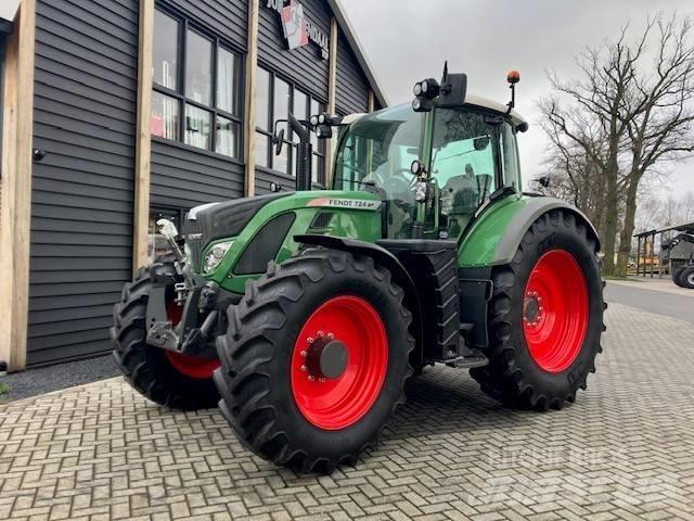Fendt 724 Traktoriai