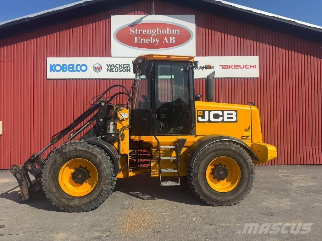 JCB 412 S Naudoti ratiniai krautuvai