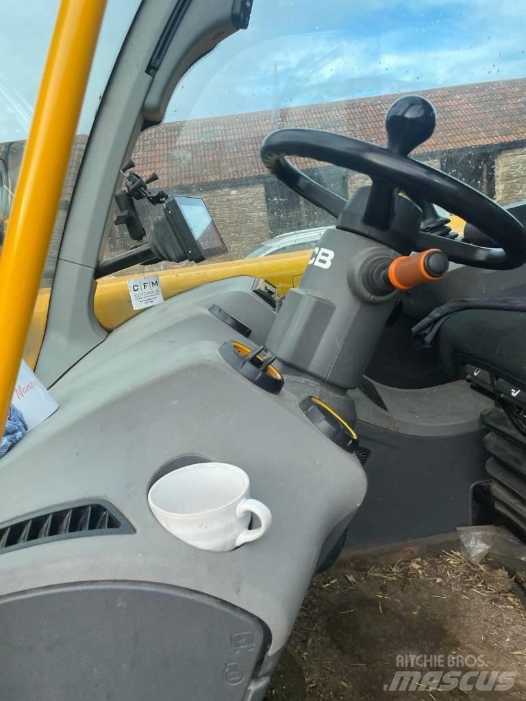 JCB 538-60 Teleskopiniai krautuvai žemės ūkiui