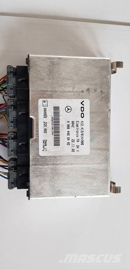  VDO FR    000 446 64 02 Elektronika