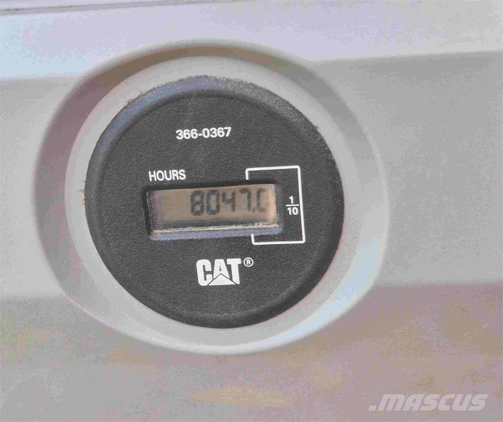 CAT 325FLCR Vikšriniai ekskavatoriai