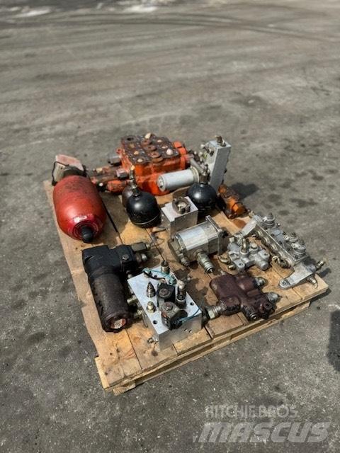 Daewoo Mega 300 V Hidraulikos įrenginiai